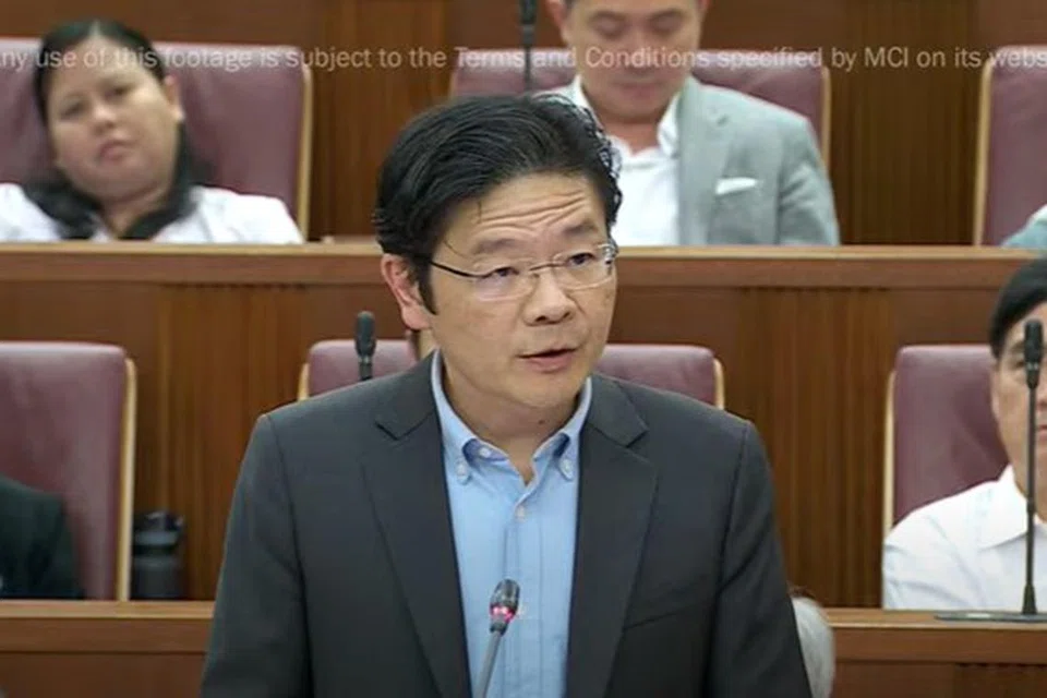 Timbalan Perdana Menteri (DPM), Encik Lawrence Wong, berkata Presiden tidak boleh menyimpan sebarang ganjaran atau manfaat yang berhubung dengan pelantikan mereka dalam kapasiti peribadi.