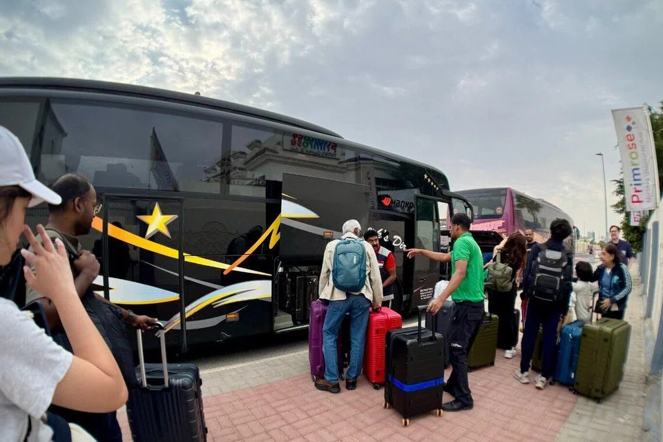 doha, riyadh, qatar, singapore embassy