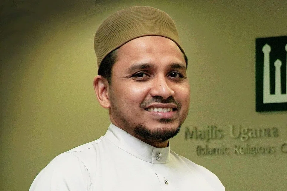 DR NAZIRUDIN: Turut kongsi tentang pengalamannya menghadapi Covid-19 - cabaran pertama beliau sebagai Mufti Singapura.