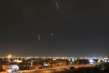 Tentera Qatar berkata ia berjaya memintas dua peluru berpandu balistik Iran yang masuk ke ruang udaranya pada awal pagi 3 Mac 2026.