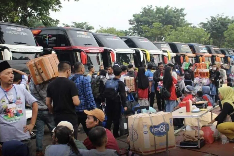 Mudik Aidilfitri 2026, Kepulangan lebaran Indonesia, Dudy Purwagandhi, Kementerian Perhubungan Indonesia, Trafik Jawa Tengah 2026, Mudik percuma 2026, Stesen Pasar Senen, Lebuh raya tol Indonesia