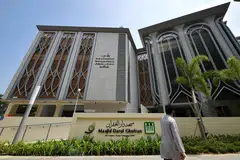 ALAM RUMAHTANGGA: Bermula semalam, pasangan boleh menjalani akad nikah secara bersemuka di ROMM. Mulai 13 Jun nanti, pasangan juga boleh mengadakan akad nikah di 14 buah masjid termasuk di Masjid Darul Ghufran di Tampines Avenue 5.