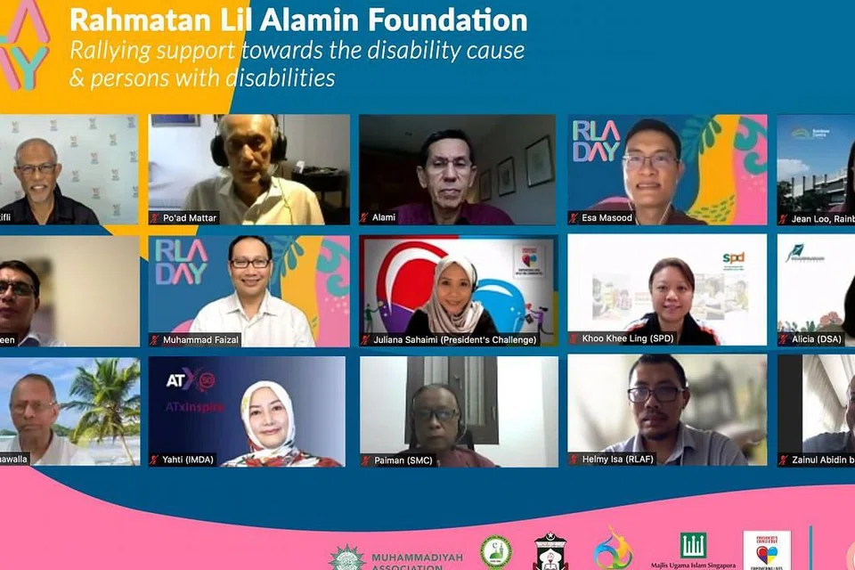 Dalam meraikan Hari Rahmatan Lil Alamin, Encik Masagos berkata Yayasan Rahmatan Lil Alamin (RLAF) telah menjalankan pelbagai projek di dalam dan luar negara, tanpa mengira bangsa atau agama. Awal tahun ini, RLAF bekerjasama dengan Agensi Bantuan dan Kebajikan bagi Pelarian Palestin di Timur Dekat PBB (UNRWA) untuk mengumpul lebih $4.2 juta. 