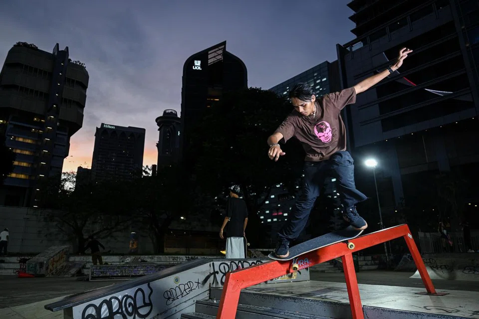 Sharil Effendi peroleh kemenangan dalam acara pertama Kejohanan Kebangsaan Skateboard – Jalan ke Sukan SEA 2025, menandakan langkah awal yang cemerlang untuk mewakili Singapura.