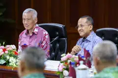 sm lee, Datuk Seri Dr Ahmad Samsuri Mokhtar, terengganu, singapura