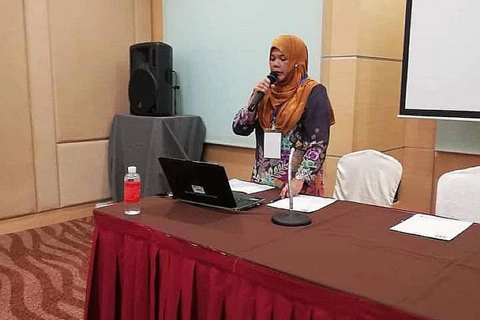 PROFESOR MADYA DR SALINAH JA'AFAR: Berpandangan bahawa kelangsungan penggunaan bahasa Melayu kini terletak di tangan pencinta dan penutur bahasa Melayu. - Foto ihsan SALINAH JA'AFAR