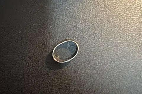 Cincin Muhammad Haiqal Razali telah kemek dalam satu sesi permainan gendang Taiko No Tatsujin kerana memukul terlalu kuat.