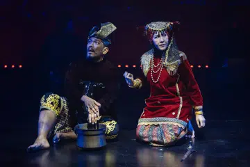 teater Melayu, drama Melayu, perkembangan teater