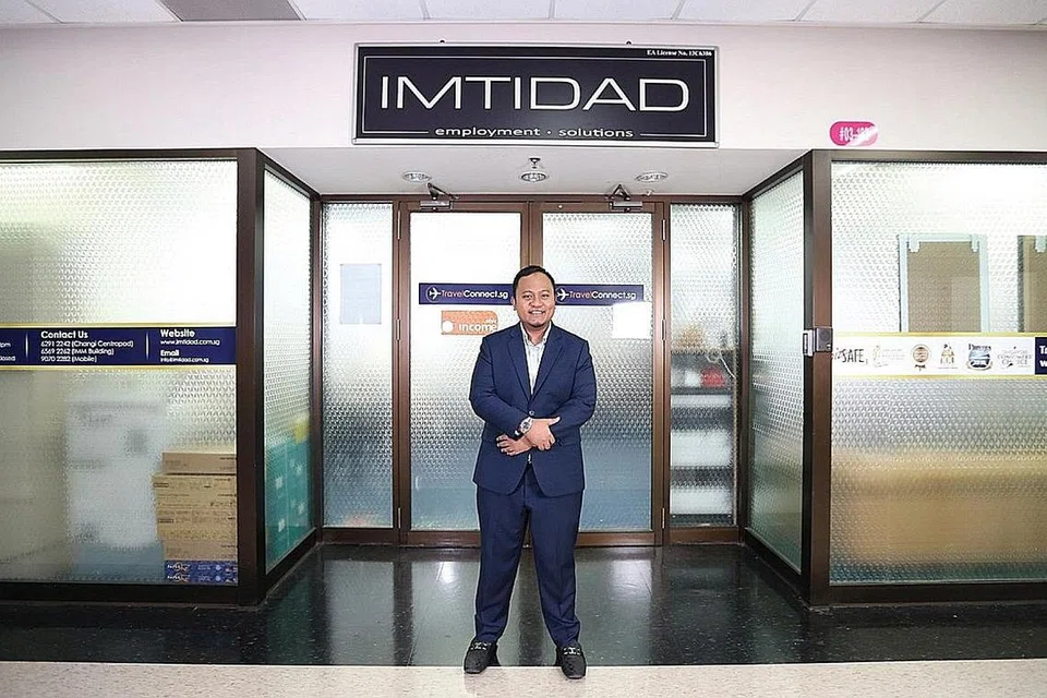 USAHA TARIK PELANGGAN: Bagi menarik pelanggan, agensi Encik Zacree, Imtidad, membayar $800 daripada kos $1,700 bagi penginapan Notis Jangan Keluar Rumah (SHN) dan ujian Covid-19 pembantu rumah asing yang dibawa masuk ke sini. - Foto ihsan MUHAMMED ZACREE MOHD ZAIN 