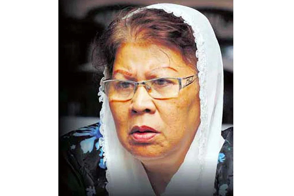 TIDAK HIDUP MEWAH: Pelakon veteran Malaysia, Norlia Ghani, berkata tidak semua artis hidup dalam keadaan mewah. - Foto fail