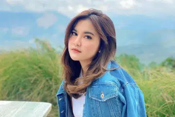 MAHALINI: Anggap Datuk Seri Siti Nurhaliza sebagai idolanya sejak kecil dan berbesar hati jika dapat mencipta lagu buat bintang kegemarannya itu.