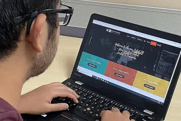 LEBIH MUDAH DAN SELESA: Salah satu kaedah membayar zakat, gunakan portal baru zakat.sg. - Foto MUIS