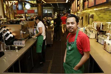 Kisah warga M'sia yang bekerja di S'pura dapat perhatian