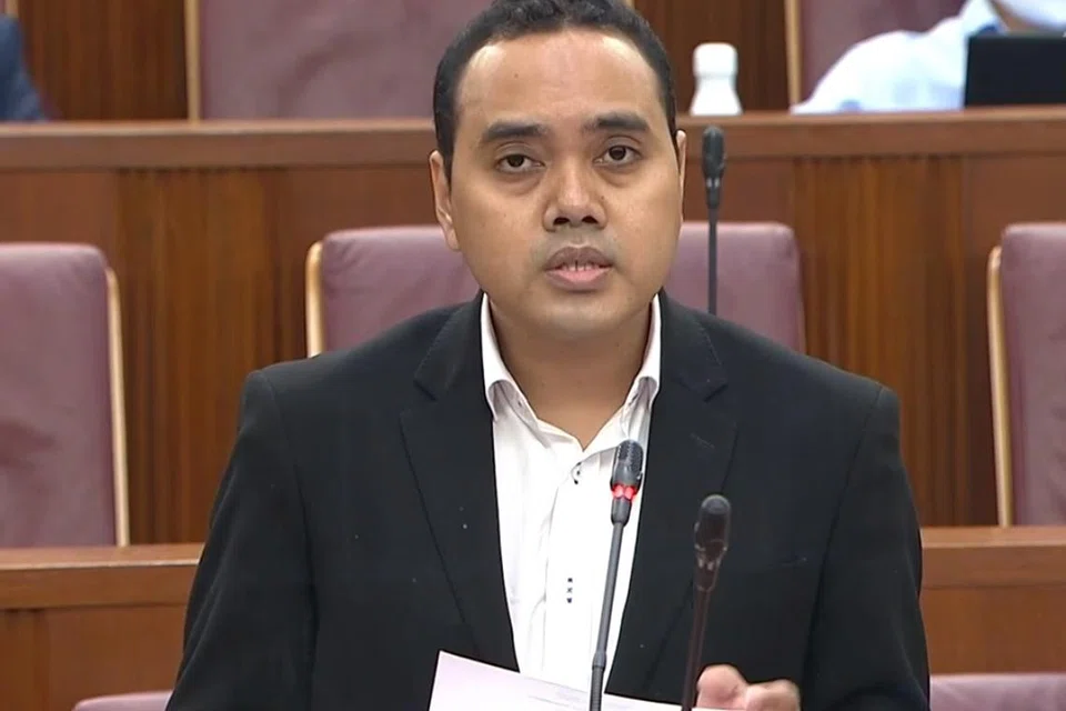 Anggota Parlimen, Encik Zhulkarnain Abdul Rahim (GRC Chua Chu Kang), mengalu-alukan pindaan untuk memperkenalkan hukuman baru untuk perlindungan awam.
