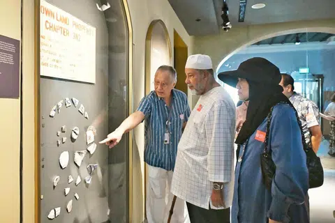 Lawatan, Mantan menteri Malaysia, Tan Sri Syed Hamid Albar, Puan Sri Syarifah Aziah Syed Zainal Abidin, galeri Taman Warisan Melayu