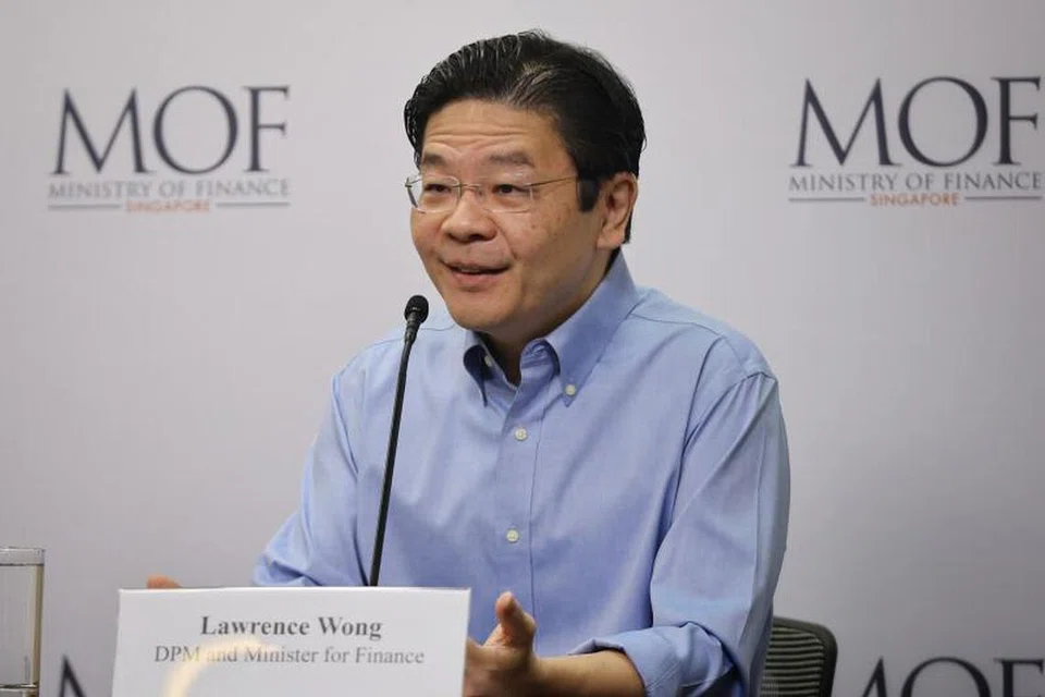 WANG MENCUKUPI: Timbalan Perdana Menteri, Encik Lawrence Wong, berkata pemerintah mempunyai pembiayaan yang mencukupi setakat ini untuk memenuhi perbelanjaan Pakej Bantuan Kos Sara Hidup, dan tidak akan menyentuh rizab negara yang lepas atau membuat perubahan kepada formula Sumbangan Pulangan Pelaburan Bersih (NIRC).