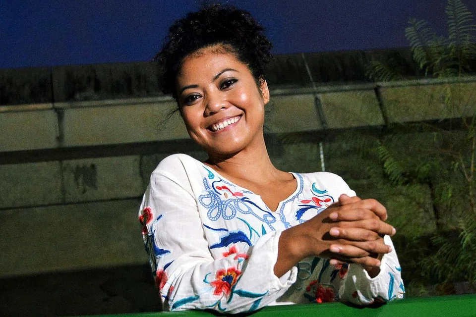 SENTIASA CERIA: Kunjung dijangka memberikan persembahan terbaik pada Sg Mania 2 minggu depan daripada sekadar menyanyi sahaja. - Foto KHALID BABA