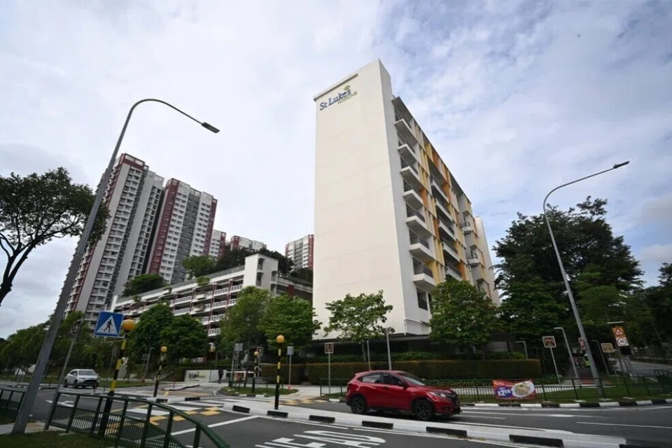 warga emas, berkongsi, kediaman