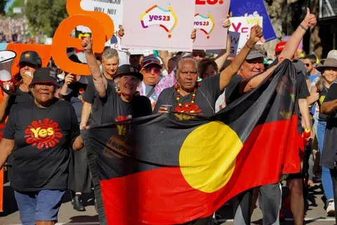 Negeri Victoria di Australia telah meluluskan perjanjian pertama negara itu dengan penduduk asal orang asli satu langkah bersejarah sebagai pengiktirafan rasmi yang telah lama dinafikan kepada penduduk pertama benua tersebut.