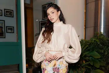 Malaysia, Amelia Henderson, hiburan, kerjaya, cinta, pelakon, pengacara, Blood Brothers: Bara Naga