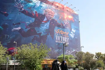 Papan iklan anti-Amerika Syarikat di Teheran pada 24 Ogos 2026. Ketegangan Washington-Teheran memasuki fasa lebih berbahaya.