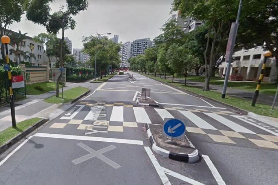 KARTRIJ PELURU DITEMUI: Kartrij peluru 5.56mm yang kosong ditemui di Yishun Street 81 pada 22 September 2018.