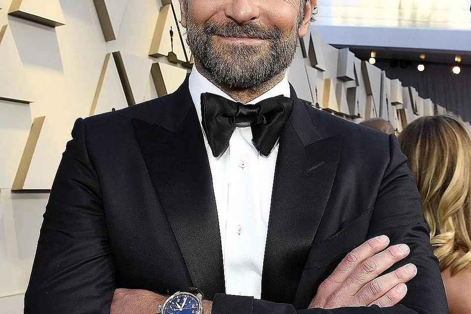 BRADLEY COOPER: Kebanyakan pendapatannya diraih daripada A Star Is Born, yang dibintanginya bersama Lady Gaga. - Foto IWC 