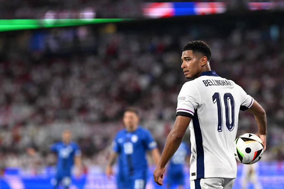 Pemain tengah England, Jude Bellingham, sudah melakar namanya di Real Madrid dengan menjaringkan 20 gol pada musim pertama bersama gergasi Sepanyol itu. Selain ketajamannya di depan gawang, pemain 20 tahun itu menjadi pemain penting dalam membawa bola keluar dari posisi pertahanan ke penyerang dan persefahaman yang baik antara beliau dengan kapten England, Harry Kane, mampu menjadi kunci untuk membawa England melangkah jauh pada Euro 2024. 