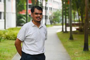 Encik Mohammad Shakir Mohd terima ijazah Sarjana Muda Kejuruteraan dengan Kepujian dalam Kejuruteraan Bahan, dengan pengkhususan dalam Bahan dan Kemampanan, serta Nanosains dan Nanoteknologi dari Universiti Teknologi Nanyang (NTU) pada 26 Julai.
