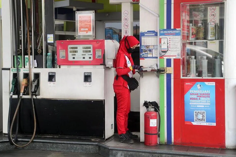 HARGA BAHAN TENAGA MENINGKAT