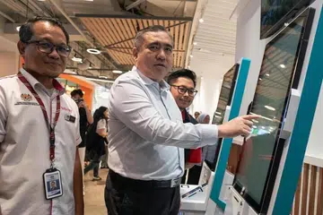 lalaport, bukit bintang, hab, bas ekspres, s’pura, kl