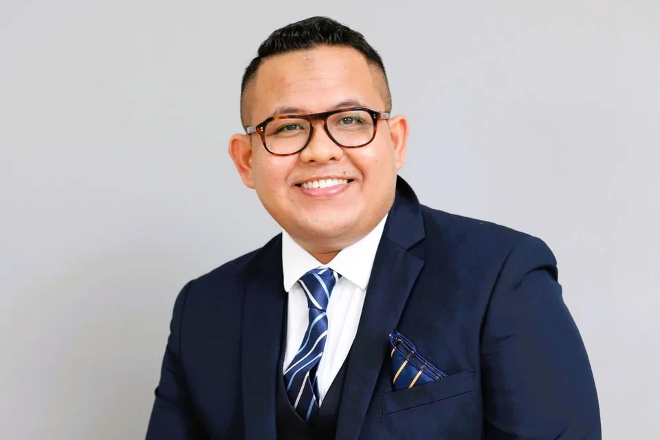 Pemilik Warong Tokyah, Encik Zarief Ashraf Halid, 28 tahun, berkata pengukuhan ringgit sedikit sebanyak mengubah tabiat berbelanja warga Singapura.