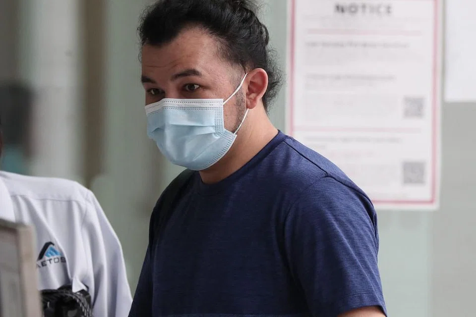 Muhammad Ashraf Hamzah, bekas pemeriksa keselamatan gas firma berkenaan, telah bekerjasama dengan rakan sekerjanya untuk mencuri 55.321 tan minyak gas bernilai hampir $33 juta antara 2014 dengan 2016. - 