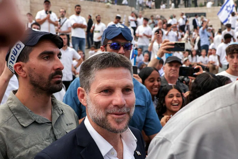Bezalel Smotrich, baitulmakdis, menteri kewangan