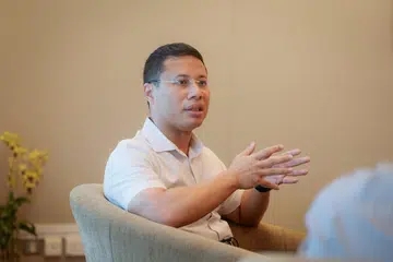 Menteri Pembangunan Negara, Encik Desmond Lee, berkata beliau dan Anggota Parlimen di GRC West Coast telah meningkatkan usaha untuk menjaga keperluan penduduk.