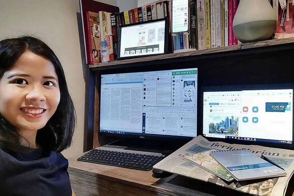 RUMAHKU PEJABATKU: Penulis cuba mendisiplinkan diri menutup komputer selepas selesai semua tugasan setiap hari, meninggalkan meja kerja dan masuk ke dalam bilik, ibarat amalan meninggalkan tempat kerja dan pulang ke rumah, walaupun sekarang 'rumahnya' terletak dua tiga langkah sahaja dari 'pejabat' beliau. - Foto BH oleh ERVINA MOHD JAMIL