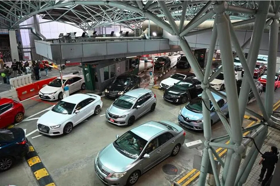 Cuti Good Friday pada 29 Mac dan Festival Qing Ming pada 4 April dan Hari Raya Puasa pada 10 April dijangka menyebabkan kesesakan teruk di dua pusat pemeriksaan Woodlands dan Tuas.