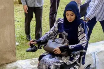 edika yusof, isteri, cerai, punca