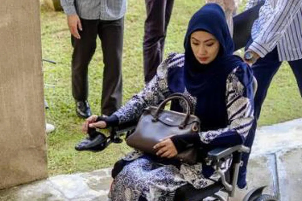 edika yusof, isteri, cerai, punca