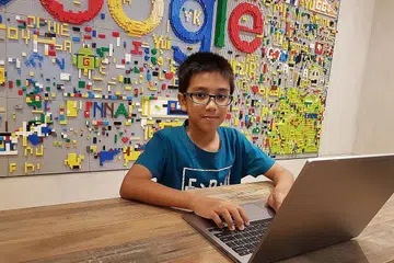 MINAT BIDANG PENGATURCARAAN: Muhammad Arshad Eshak Alli tidak sabar untuk belajar cara menggunakan bahasa pemprograman Python di bawah program Code in the Community bulan ini. - Foto BH oleh NUR DHUHA ESOOF