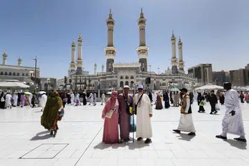 jemaah Singapura, Hagel Travel