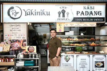 BANTU BEKAS BANDUAN: Encik Ismail Didih Ibrahim, seorang bekas banduan, membuka The People’s Nasi Padang dan menggaji bekas banduan, membantu memulakan semula kehidupan mereka.