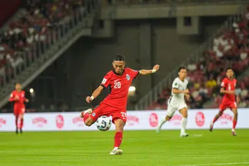 Penyerang Singapura Shawal Anuar melihat gol beliau ketika menentang Hong Kong pada 25 Mac dibatalkan akibat ofsaid. Beliau berasa kemarau gol Singapura disebabkan pemain belum cukup mengenali gaya permainan satu sama lain. 