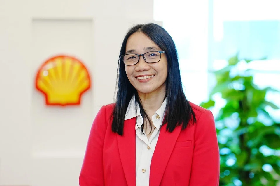 Nordarlina Md Sibi, Shell, wanita dalam perniagaan