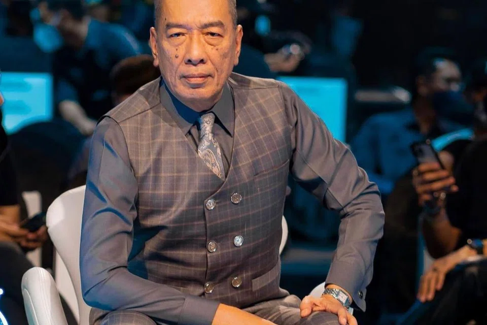 Datuk Ramli MS menjelaskan bahawa mereka yang biasa dan mahir mendengar muzik akan mudah mengesan nada sumbang walaupun si penyanyi mungkin rasa sudah cukup bagus.