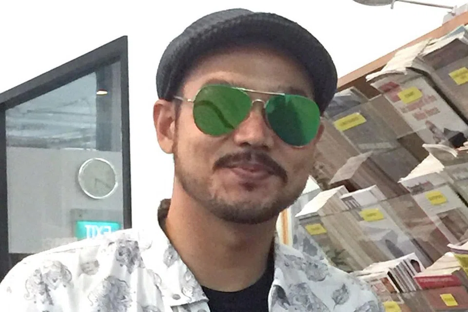 MEMBERANIKAN DIRI: Selain menerbitkan single barunya, beliau turut menguruskan artis muda Fazle Rosle di bawah syarikat pengurusannya sendiri. - Foto HARYANI ISMAIL