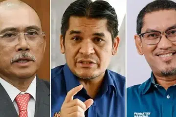 (Dari kiri) Ahli Parlimen (AP) Beluran (Sabah), Datuk Seri Dr Ronald Kiandee; AP Putrajaya, Datuk Dr Mohd Radzi Md Jidin; dan Pengerusi Bersatu Perak, Datuk Seri Ahmad Faizal Azumu, memenangi jawatan Naib Presiden Bersatu menewaskan tiga calon lain pada pemilihan peringkat Pusat dan bahagian Bersatu pada 2 November.