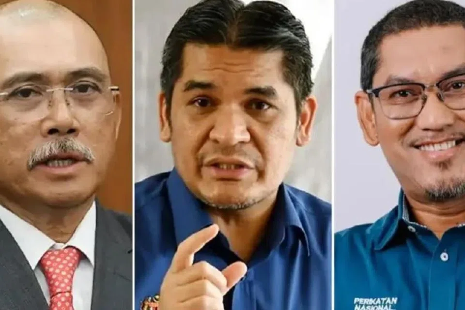 (Dari kiri) Ahli Parlimen (AP) Beluran (Sabah), Datuk Seri Dr Ronald Kiandee; AP Putrajaya, Datuk Dr Mohd Radzi Md Jidin; dan Pengerusi Bersatu Perak, Datuk Seri Ahmad Faizal Azumu, memenangi jawatan Naib Presiden Bersatu menewaskan tiga calon lain pada pemilihan peringkat Pusat dan bahagian Bersatu pada 2 November.