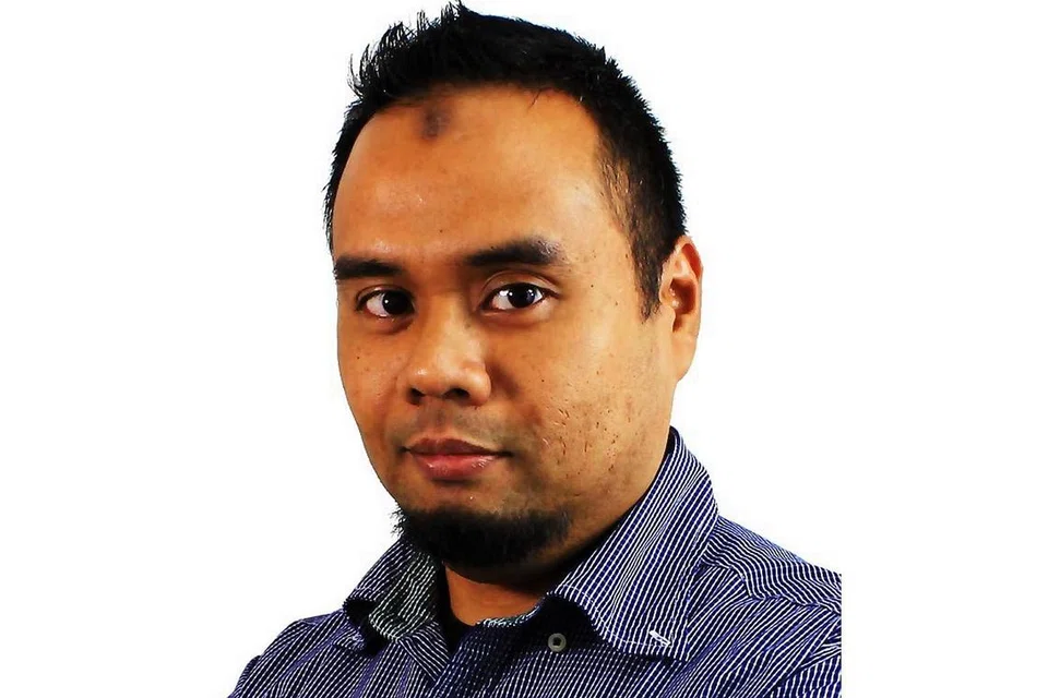 ENCIK NAJIB NINABA: Harus bangunkan kemahiran dan ilmu teknologi baru untuk berjaya. 