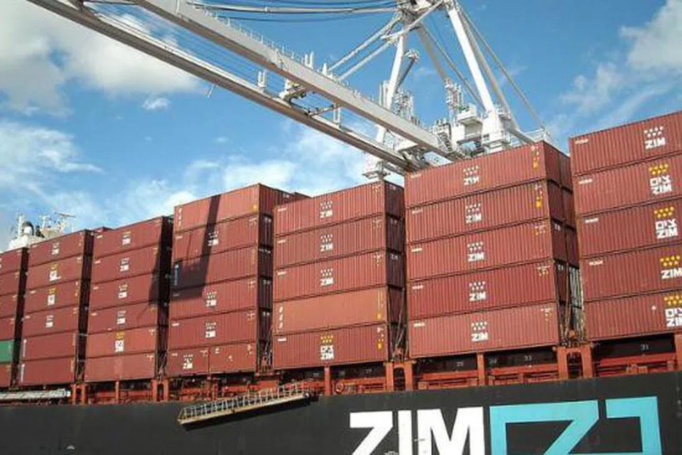 Kerajaan Malaysia arah siasatan terhadap kontena syarikat perkapalan berpangkalan di Israel, ZIM, yang dilihat berada di sebuah pelabuhan di Iskandar Puteri, Johor.